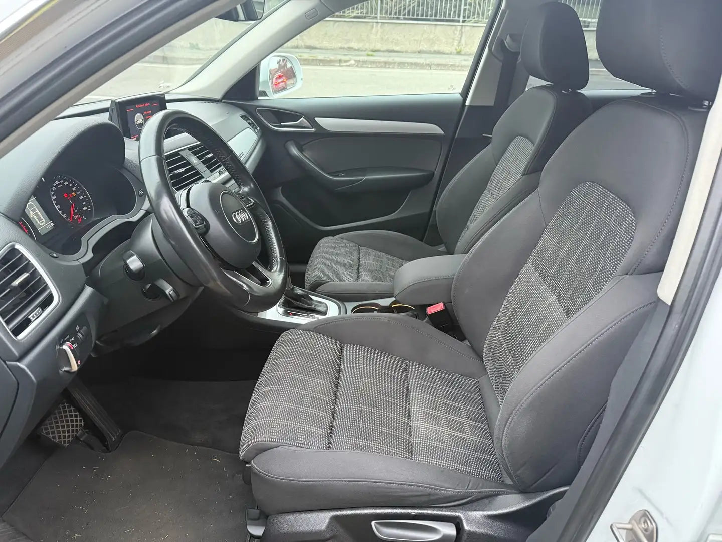 Audi Q3 2.0 tdi Sport quattro 150cv s-tronic