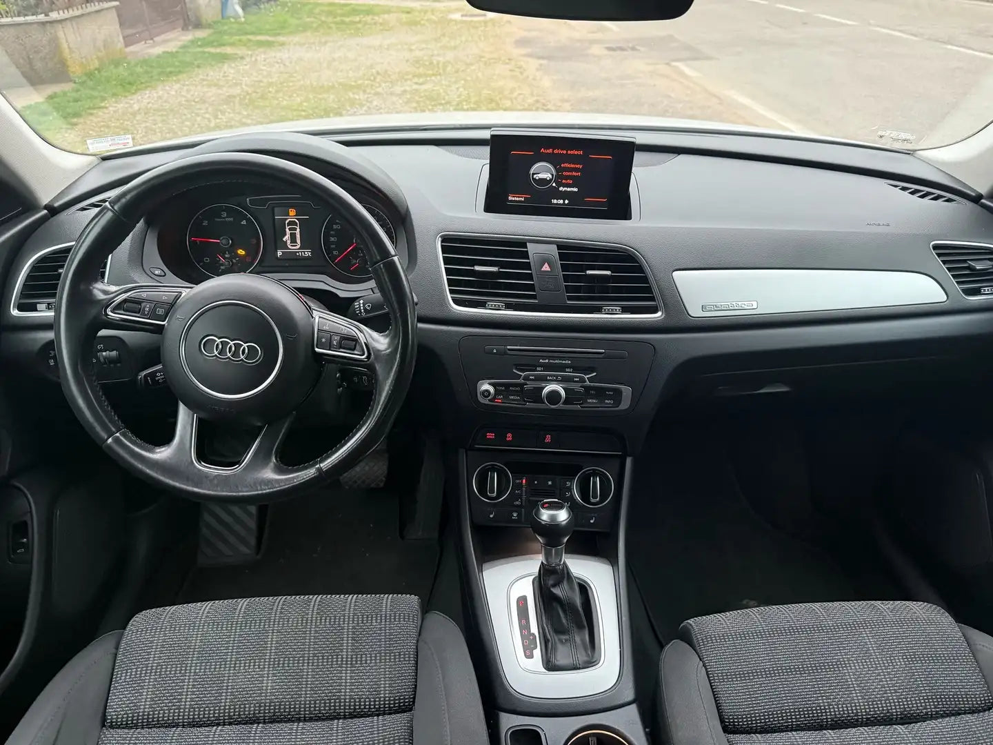Audi Q3 2.0 tdi Sport quattro 150cv s-tronic