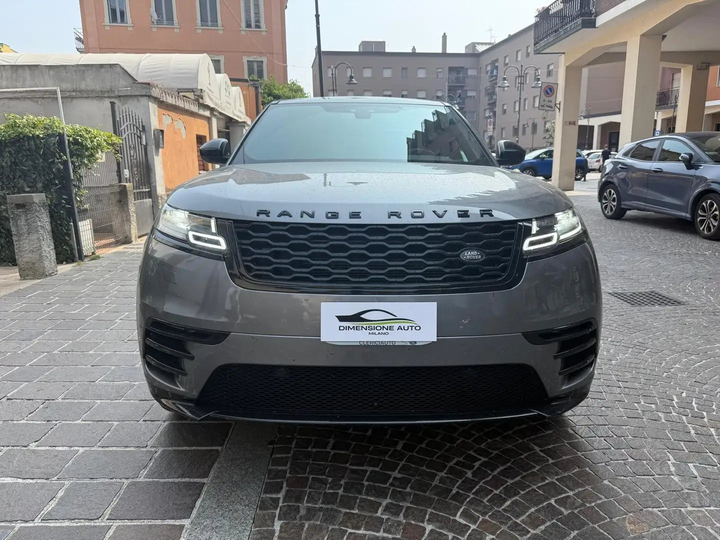 Land Rover Range Rover Velar Range Rover Velar 2.0d i4 HSE 180cv auto my20