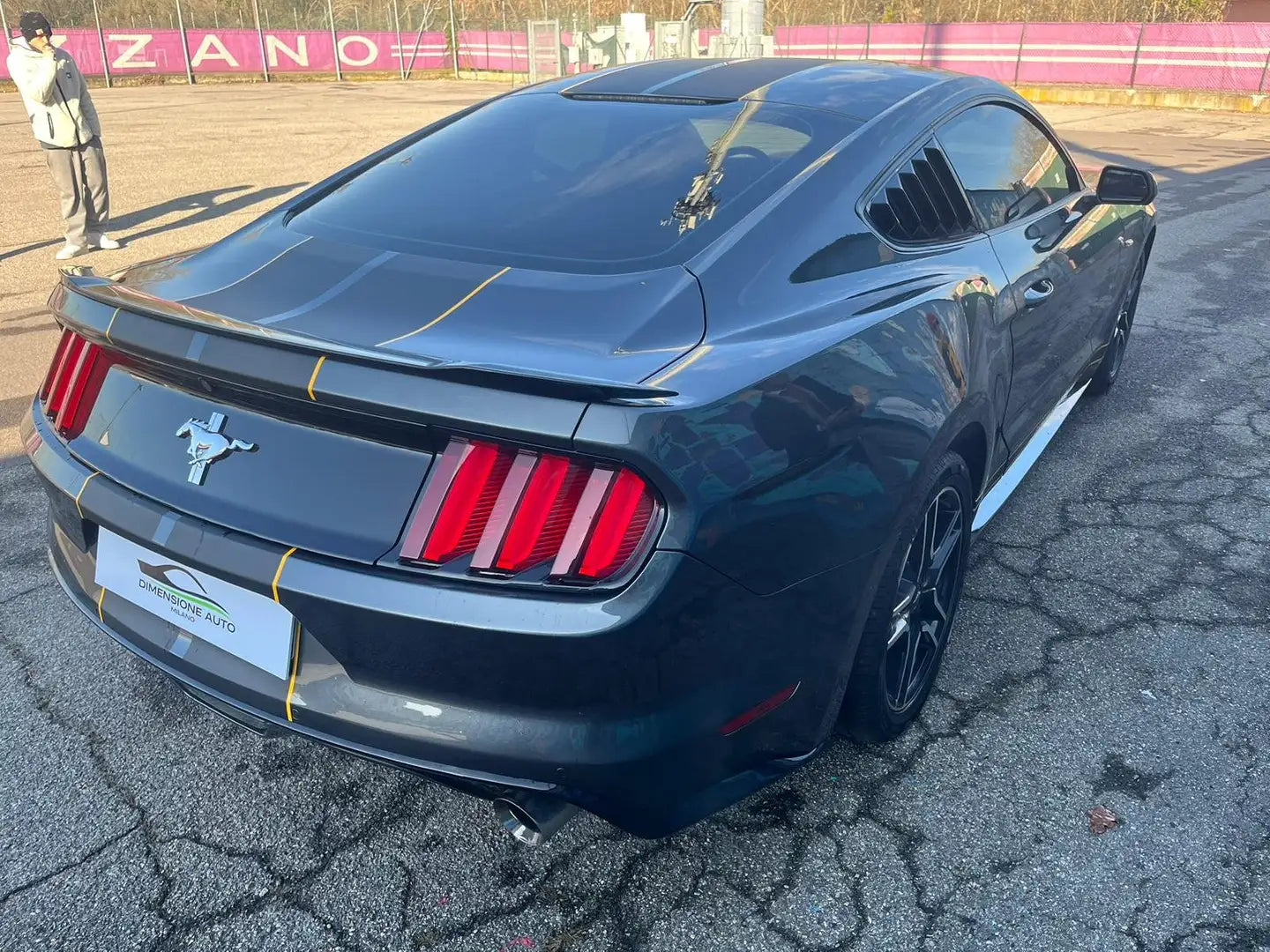 Ford Mustang Fastback 3.7 ti-vct V6 auto