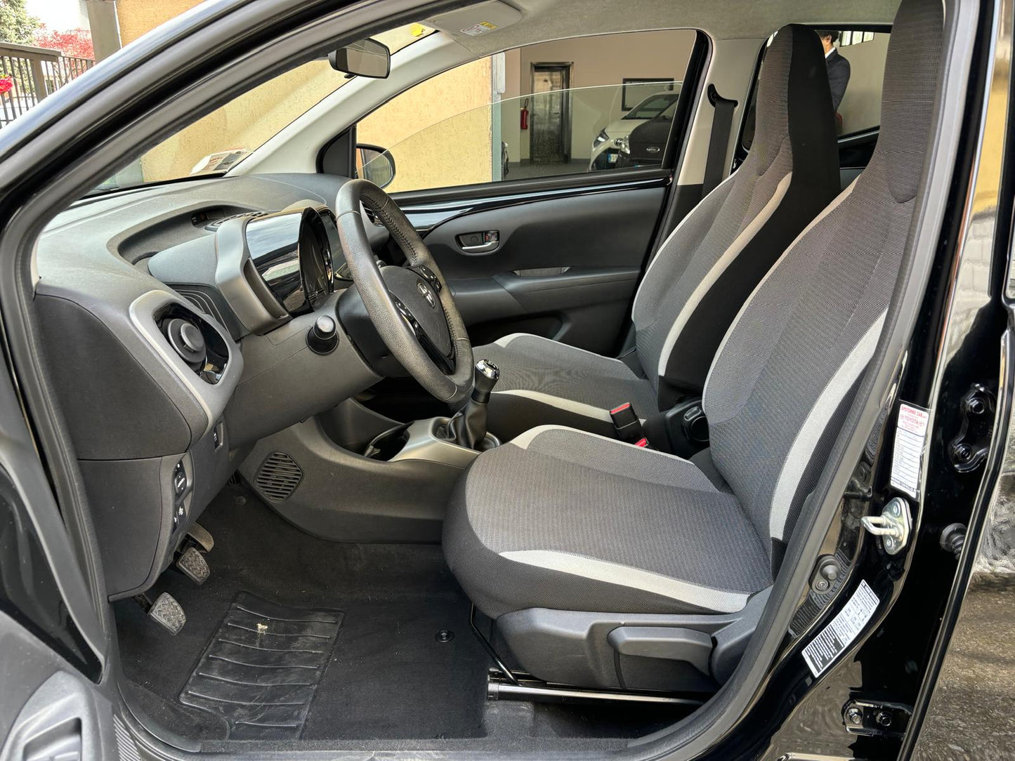 Toyota Aygo GRANDINATA 5p 1.0 x-clusiv 72cv