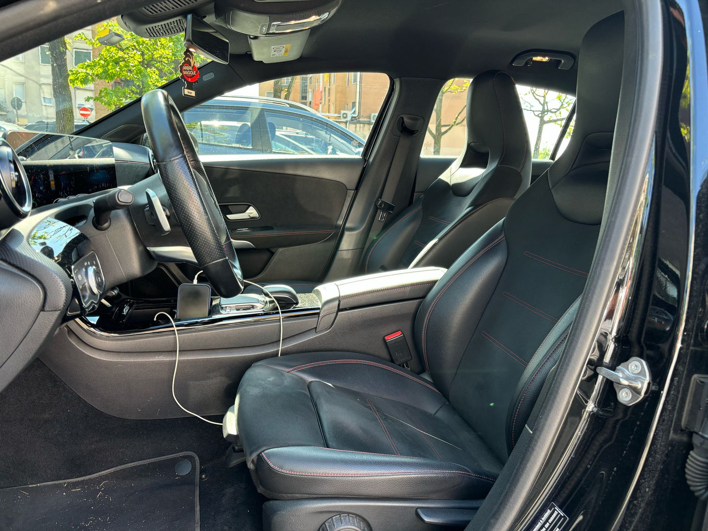 Mercedes-Benz A 200 d Premium auto