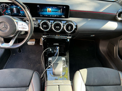 Mercedes-Benz A 200 d Premium auto