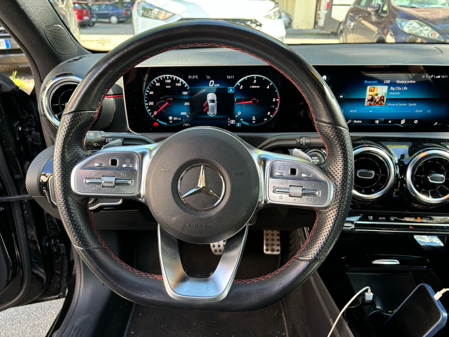 Mercedes-Benz A 200 d Premium auto
