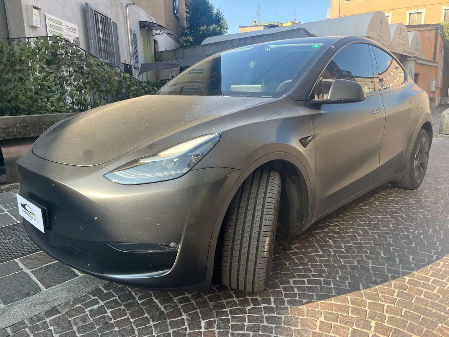 Tesla Model Y Long Range Dual Motor awd