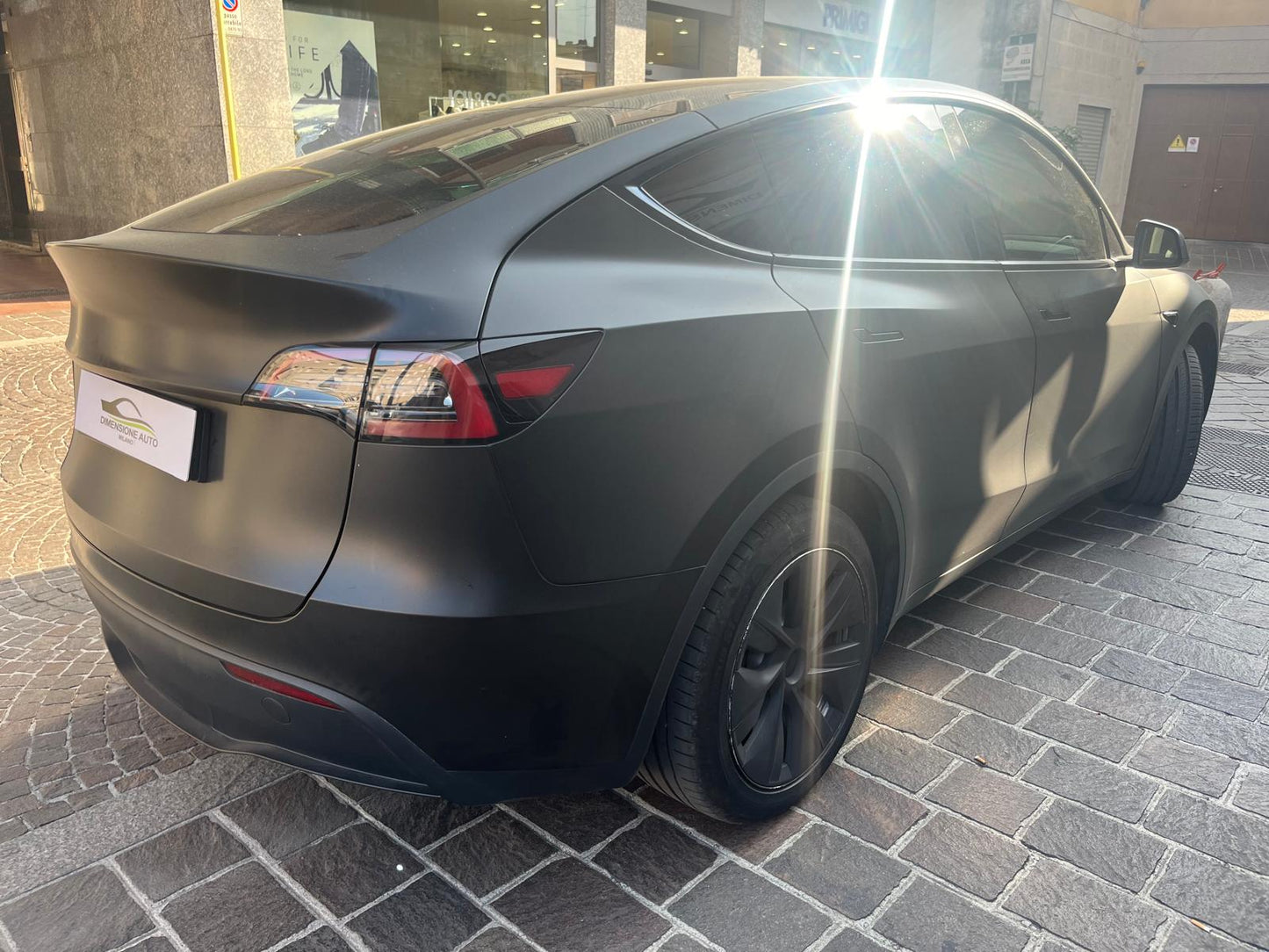 Tesla Model Y Long Range Dual Motor awd
