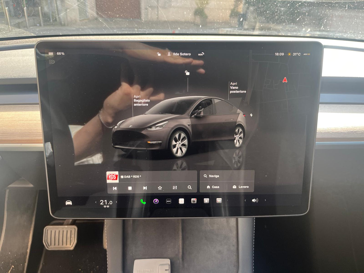 Tesla Model Y Long Range Dual Motor awd