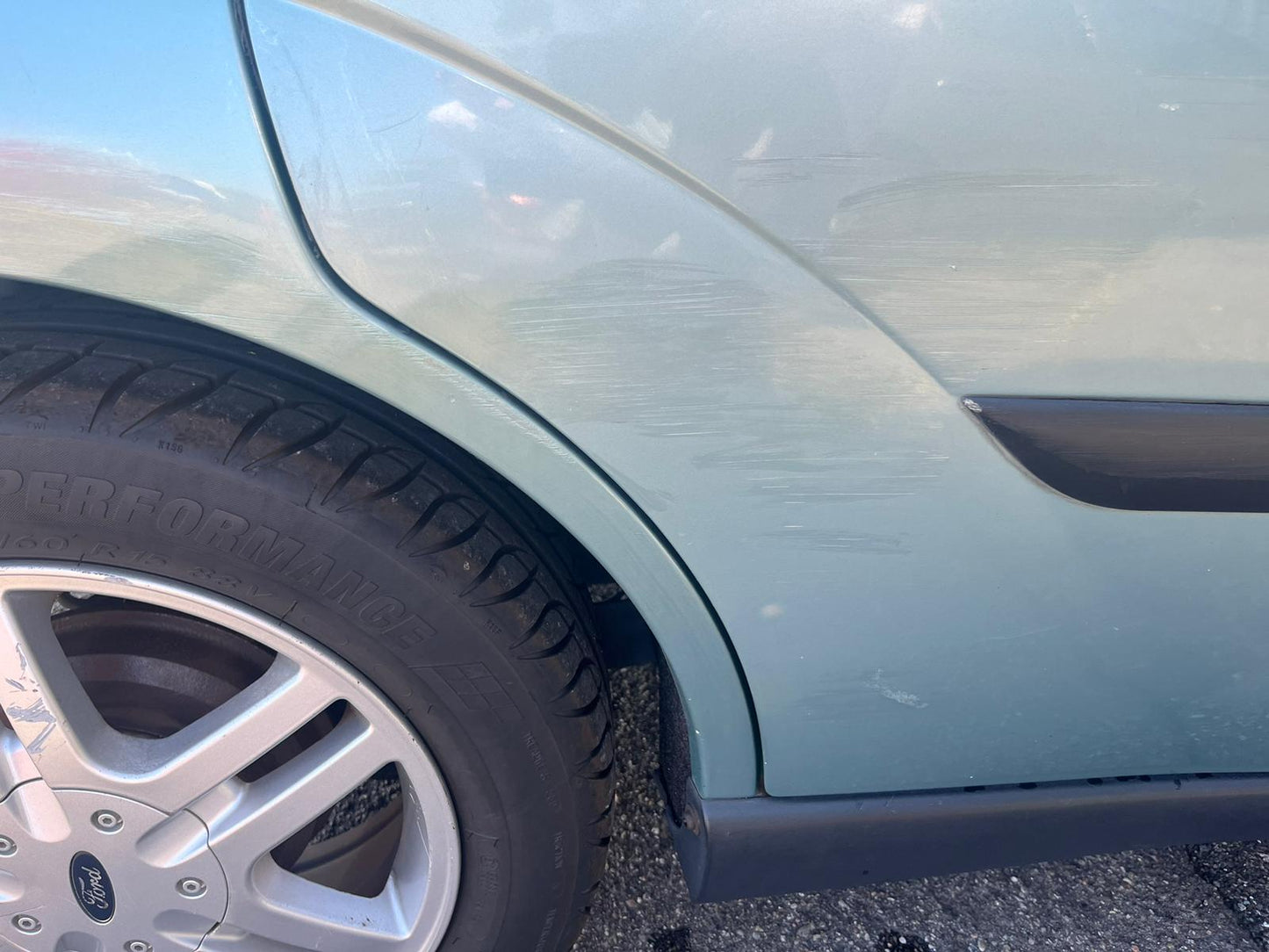 Ford Focus Ambiente Zetech