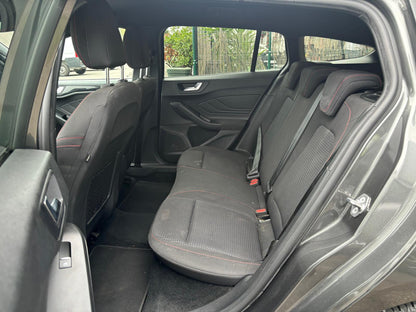 Ford Focus SW St-line
