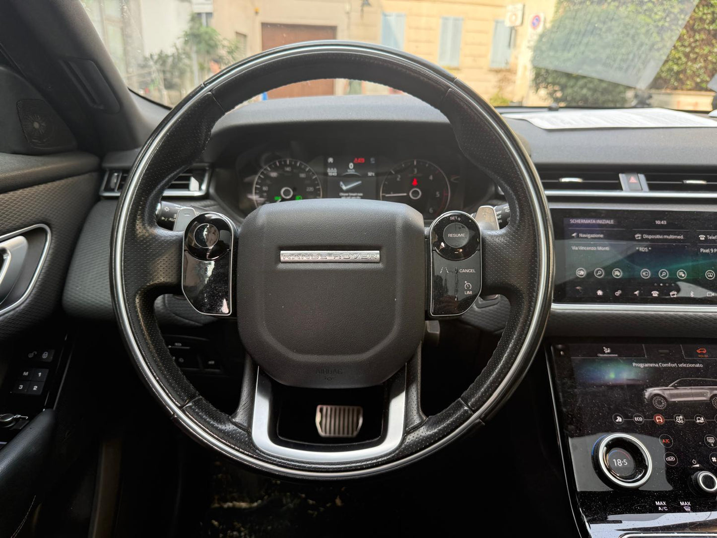 Land Rover Range Rover Velar R-dynamic HSE